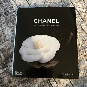 Chanel Book